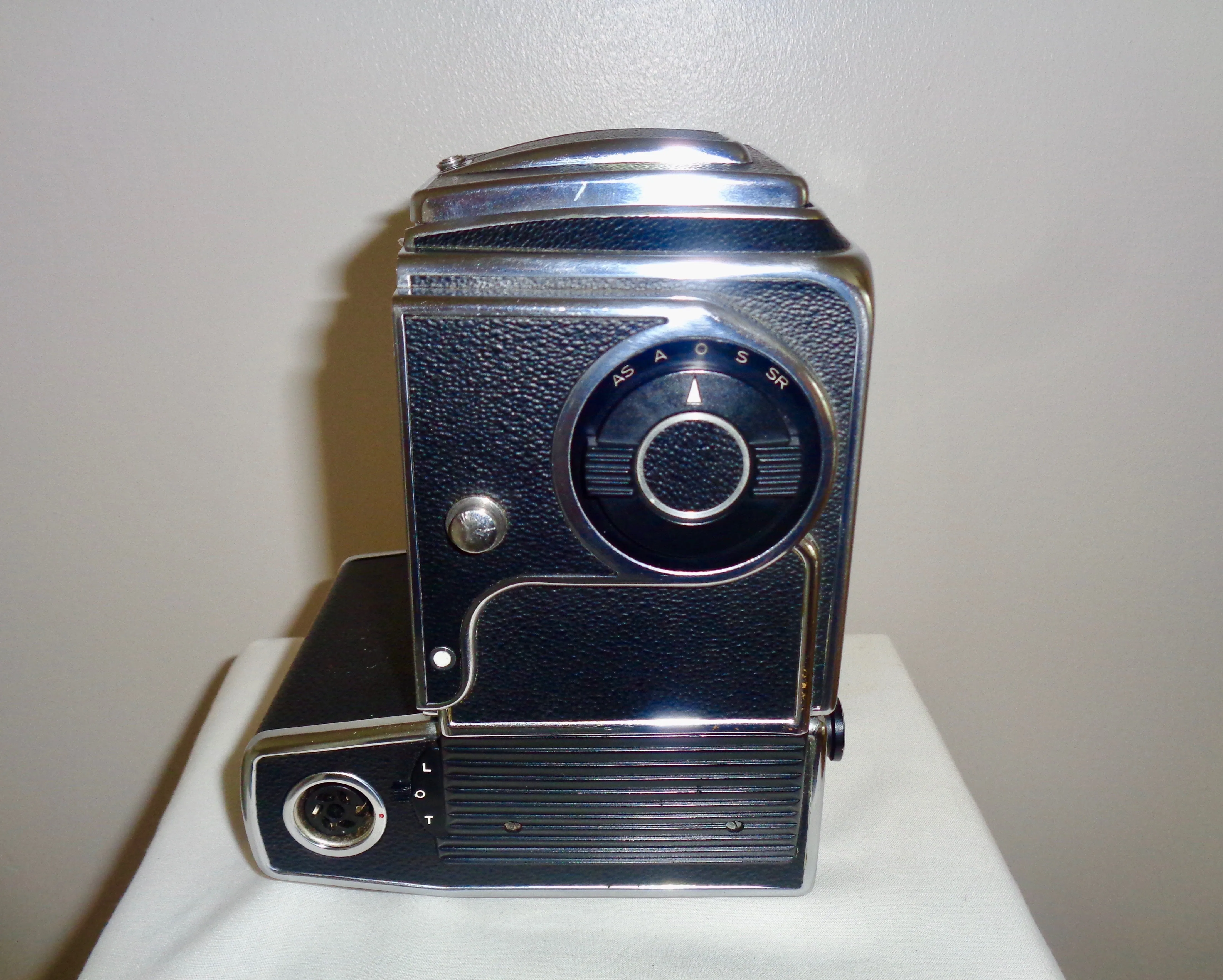 1970 Hasselblad 500EL SLR Medium Format Roll Film Camera Body