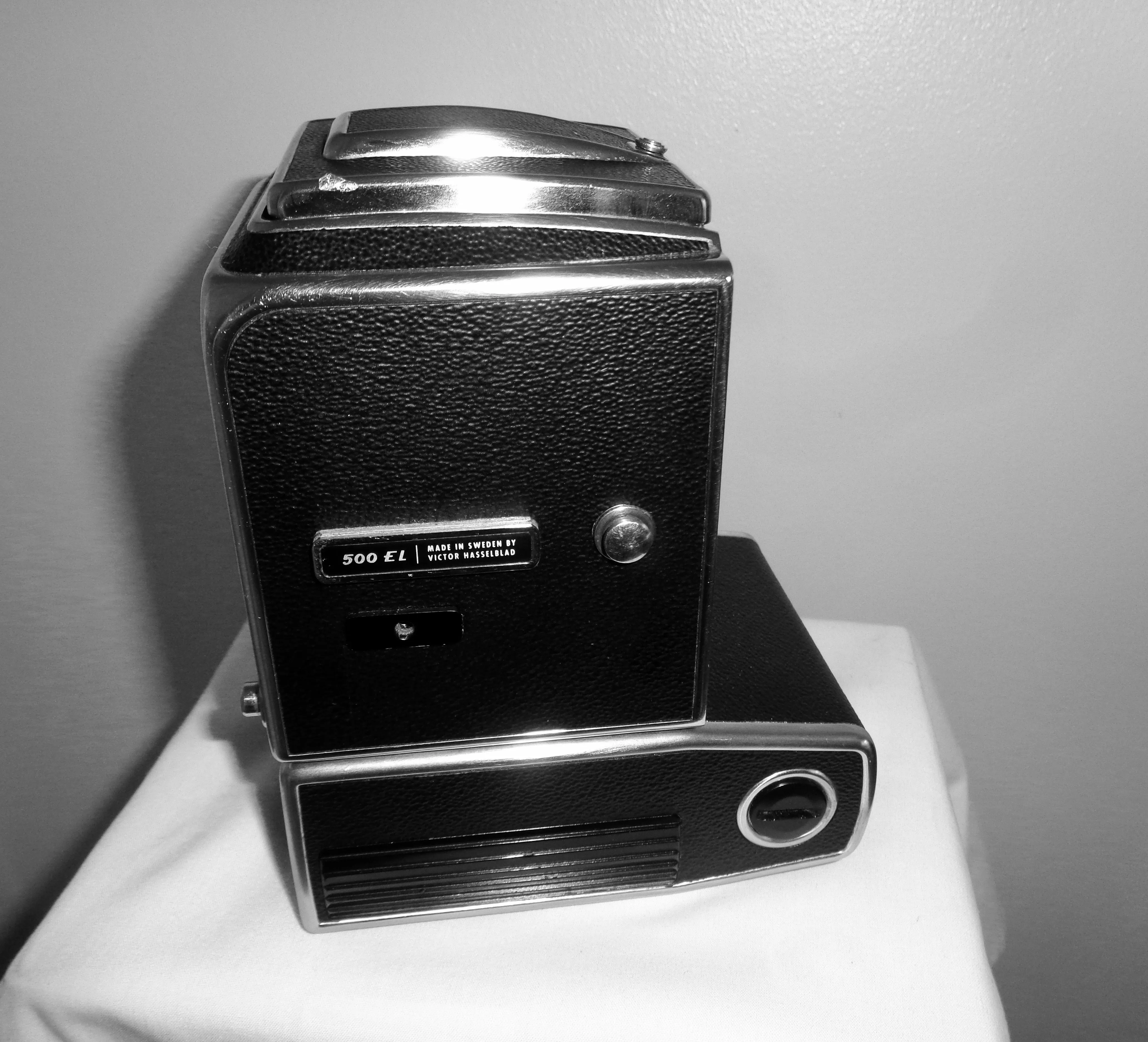 1970 Hasselblad 500EL SLR Medium Format Roll Film Camera Body