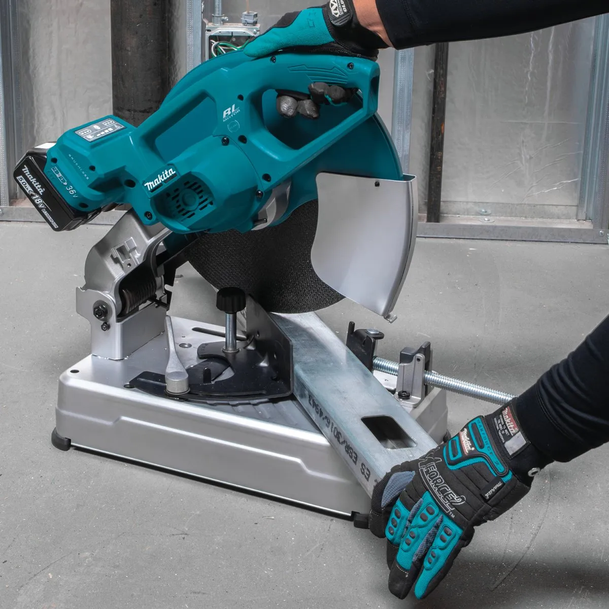36V (18V X2) LXT® Brushless 14" Cut‑Off Saw
