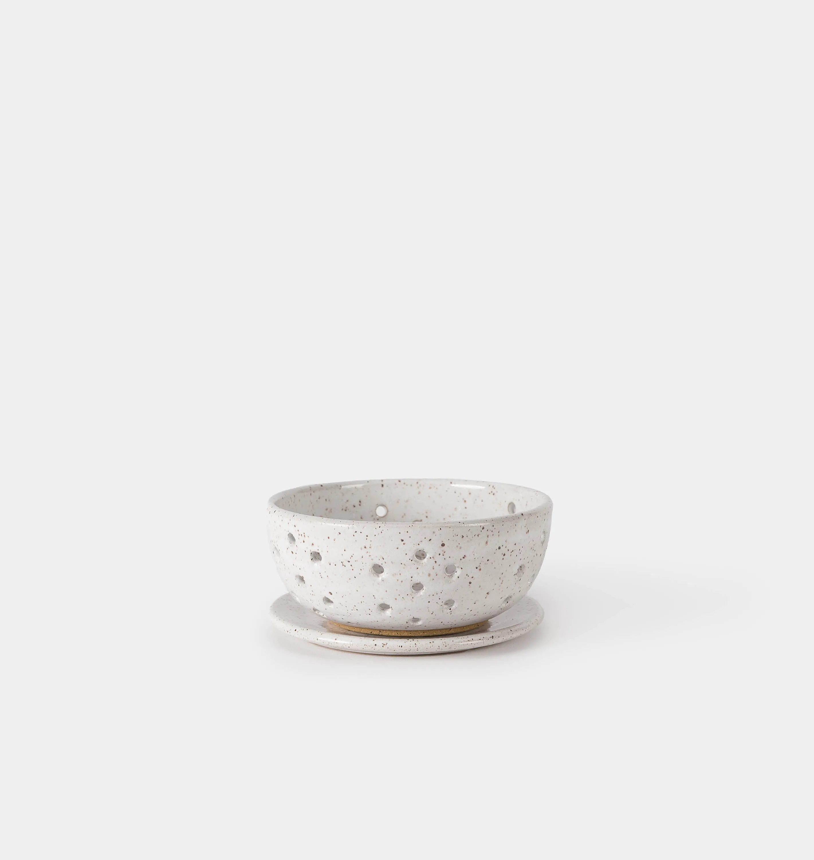 Berry Bowl w/ Saucer