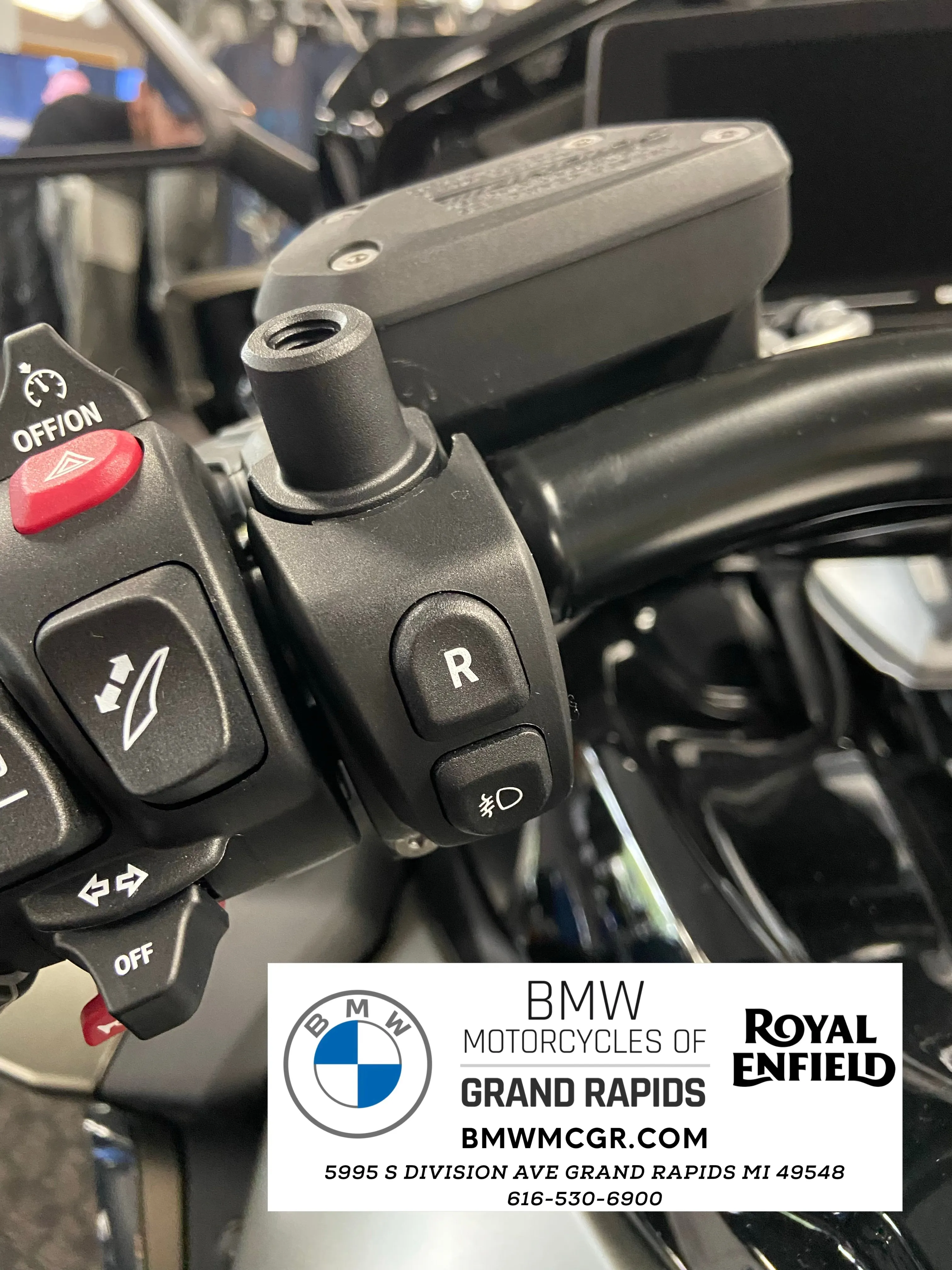 BMW HANDLEBAR MIRROR ADAPTER M10x1.5 for R1200/1250RT K1600GT/GTL/GA and Bagger