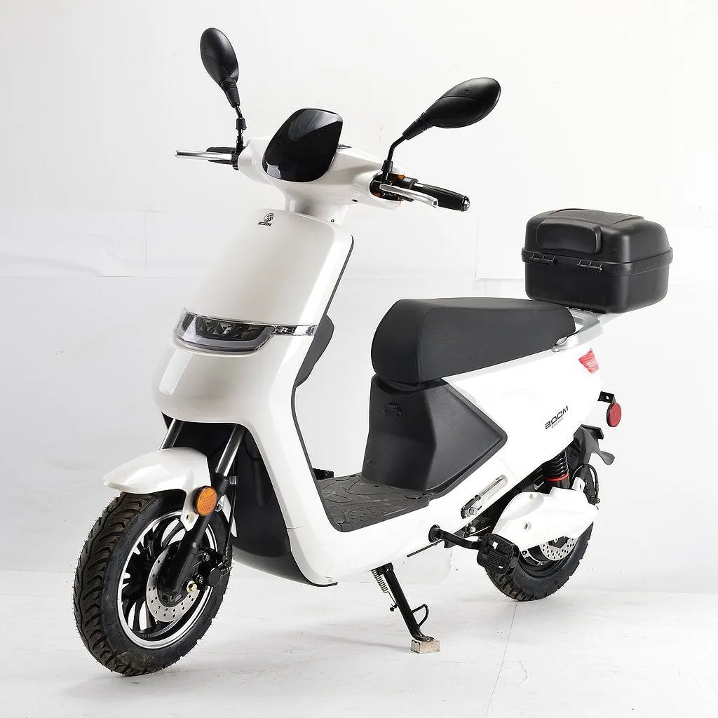 Boom Cirkit LED Electric Moped Scooter 500W 48V