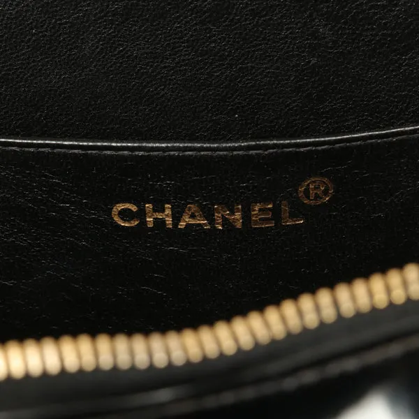 Chanel Around 1995 Made Patent Heart Cc Mark Stitch Vanity Black