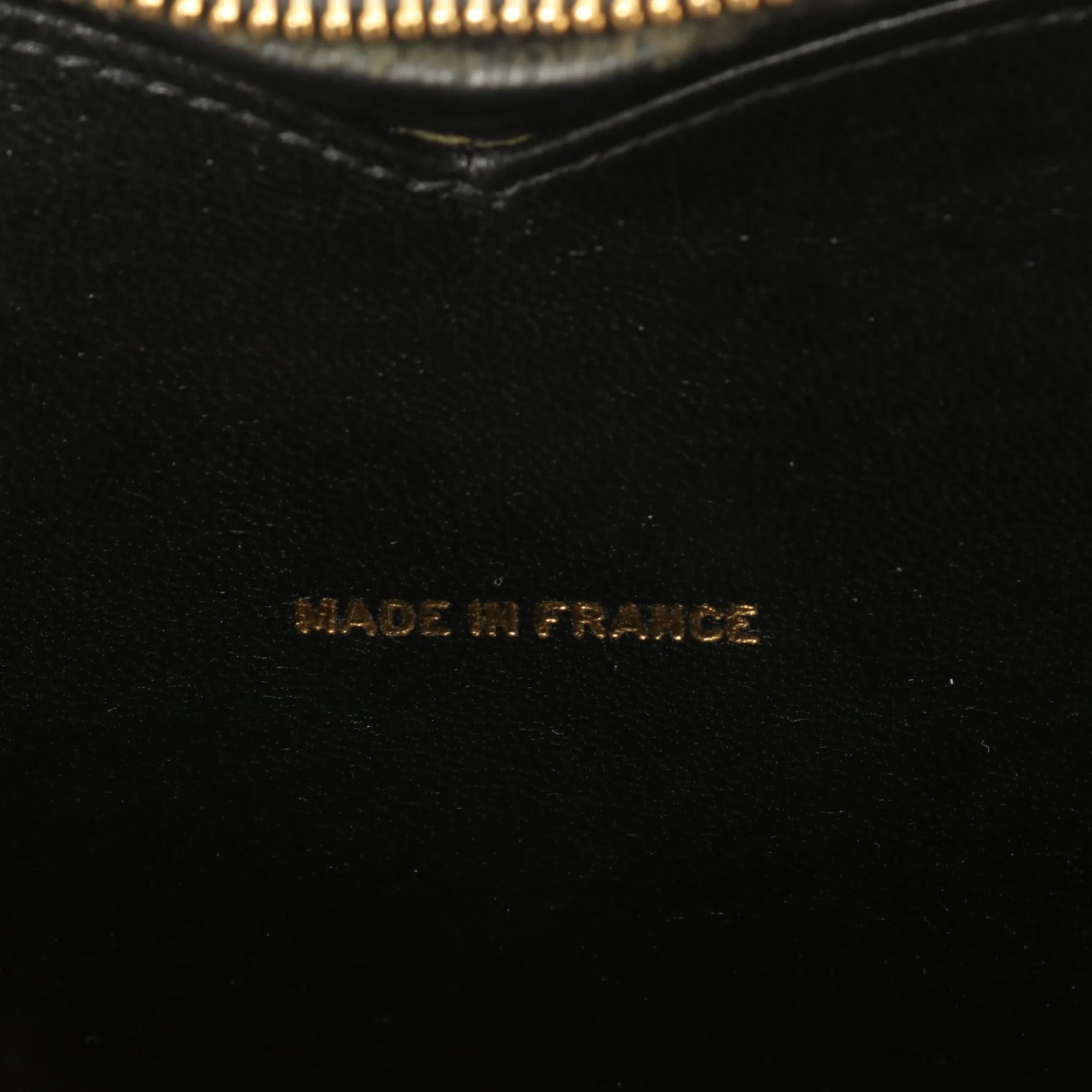 Chanel Around 1995 Made Patent Heart Cc Mark Stitch Vanity Black