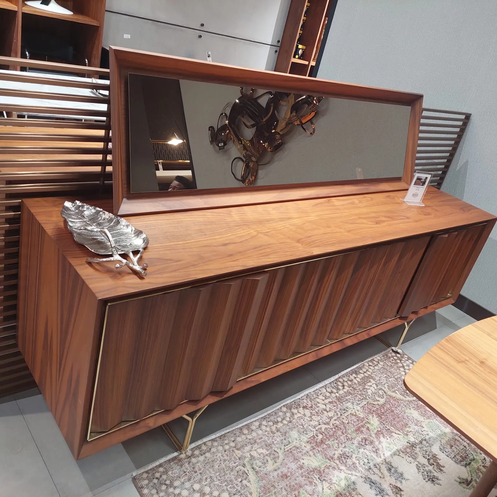 Display Item Ginda Side-board And Mirror Ginda009-Nakheel