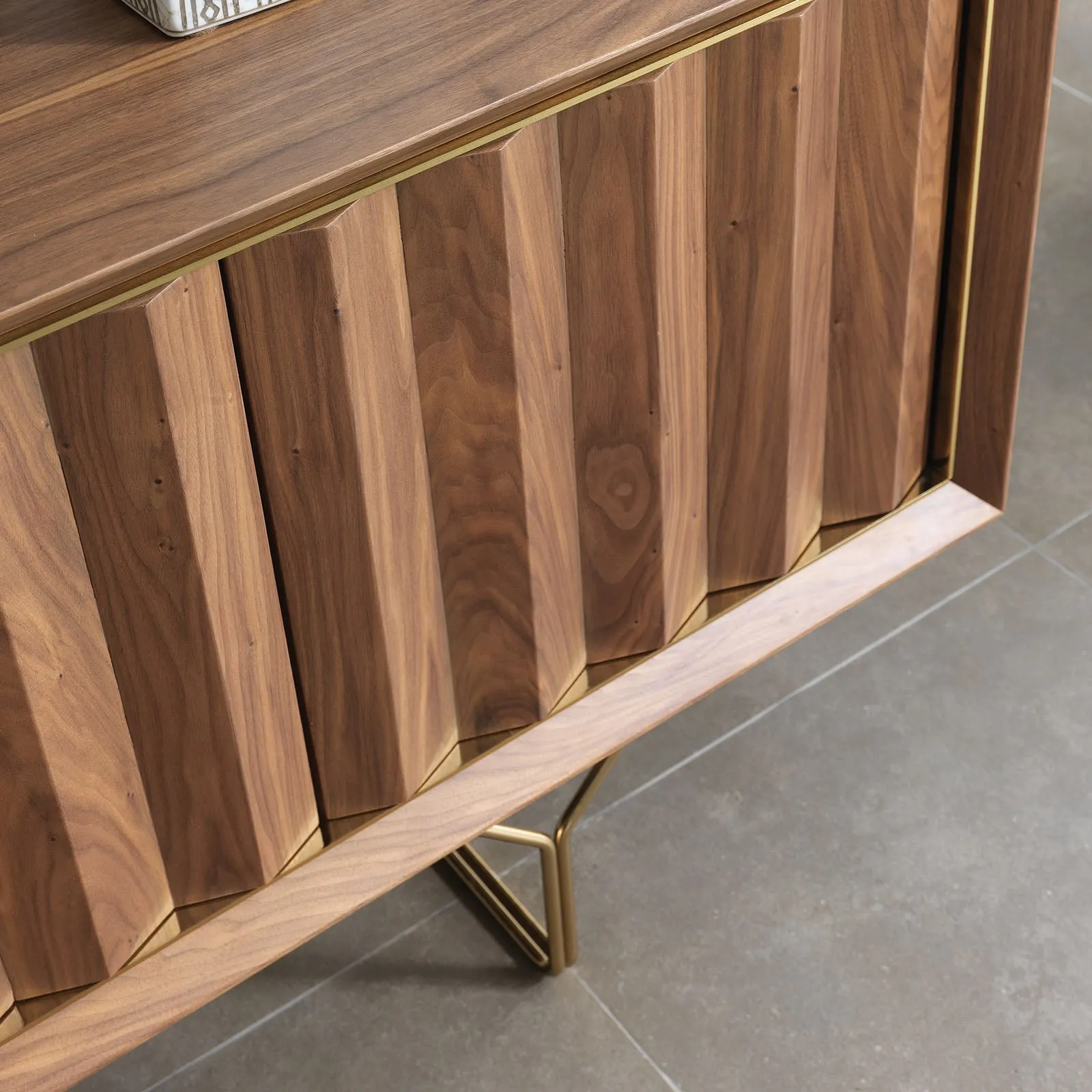 Display Item Ginda Side-board And Mirror Ginda009-Nakheel