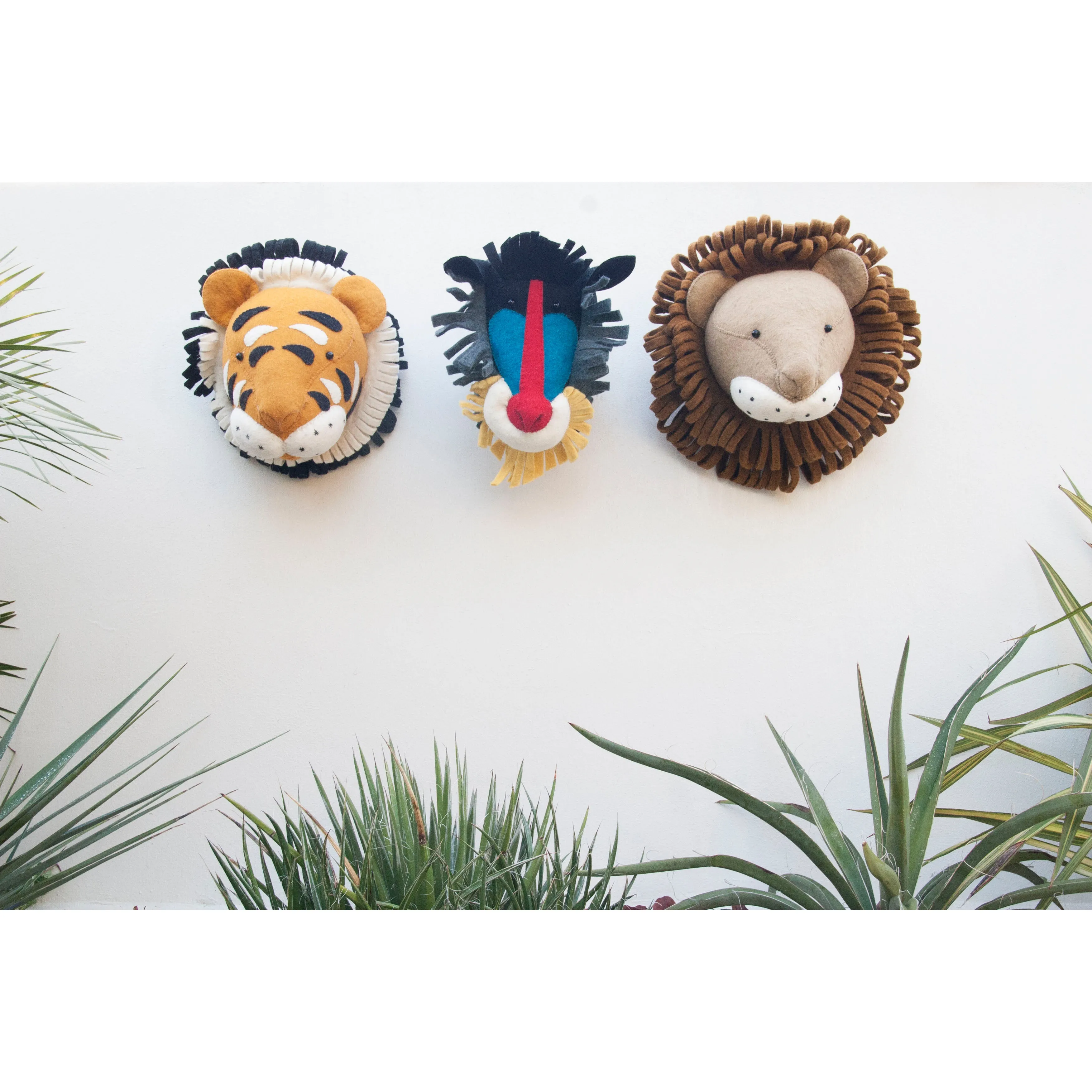 Fiona Walker England Lion Head Mini