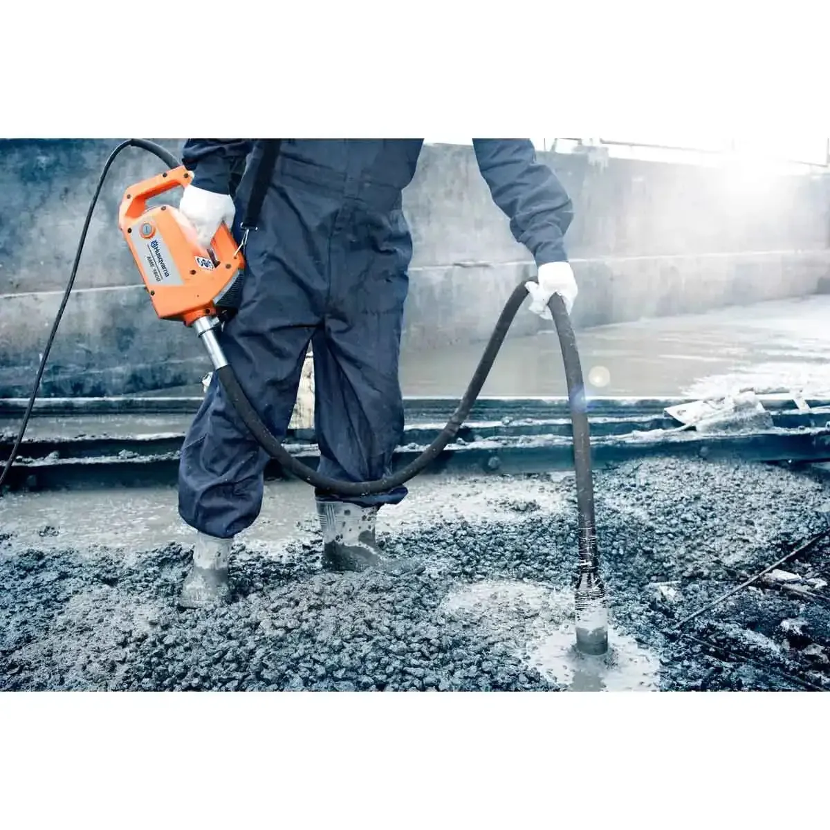 Husqvarna AME1600 Concrete Vibrator Power Unit