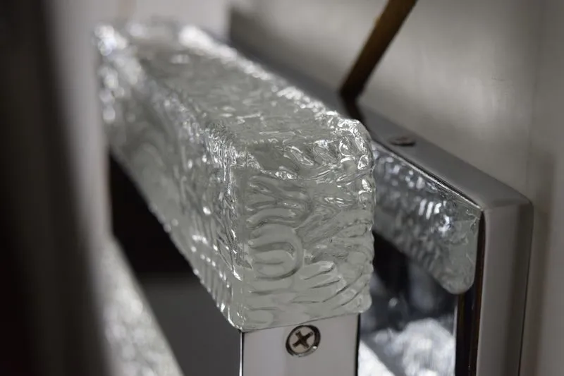 Ice Vanity Light