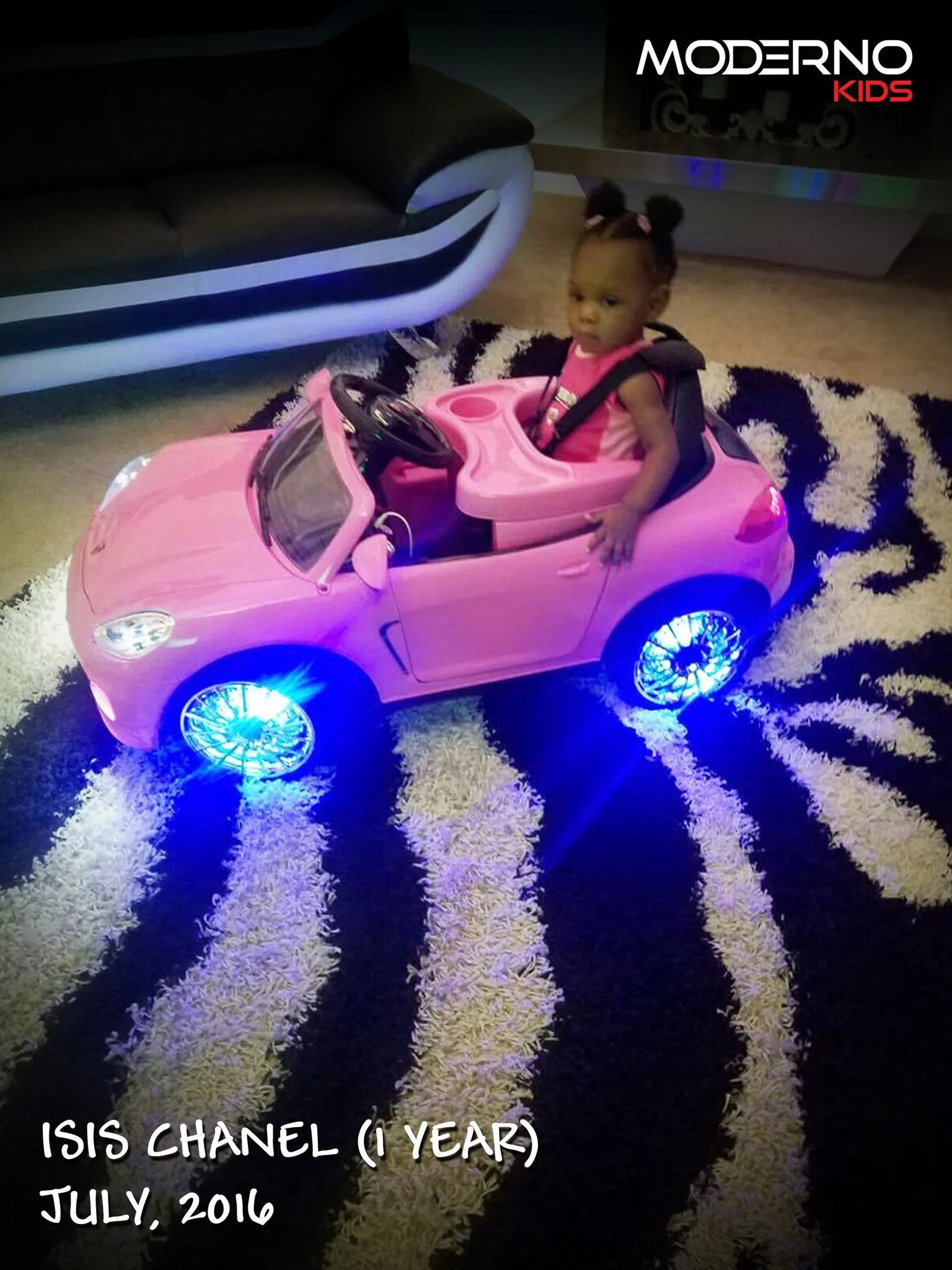 Kiddie Roadster 12v Kids Electric Ride-on Car With R/c Parental Remote | Pink