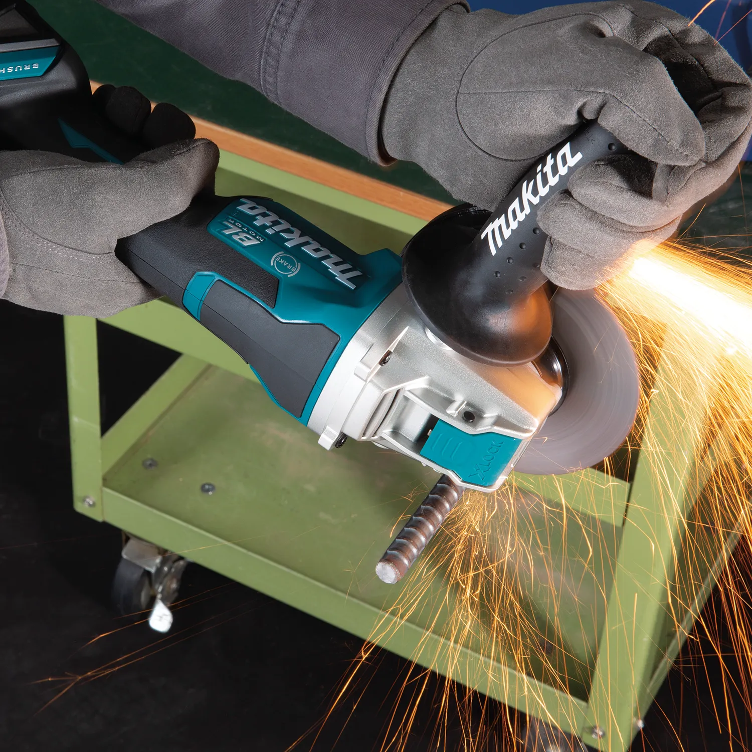 Makita XAG26Z LXT Grinder (Tool Only)