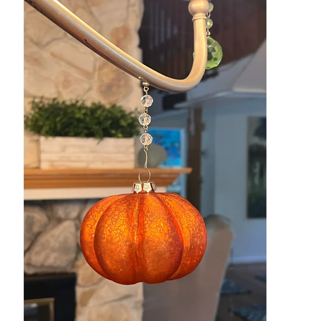 MERCURY GLASS PUMPKIN -  (Set/1) - MAGNETIC HALLOWEEN ORNAMENT