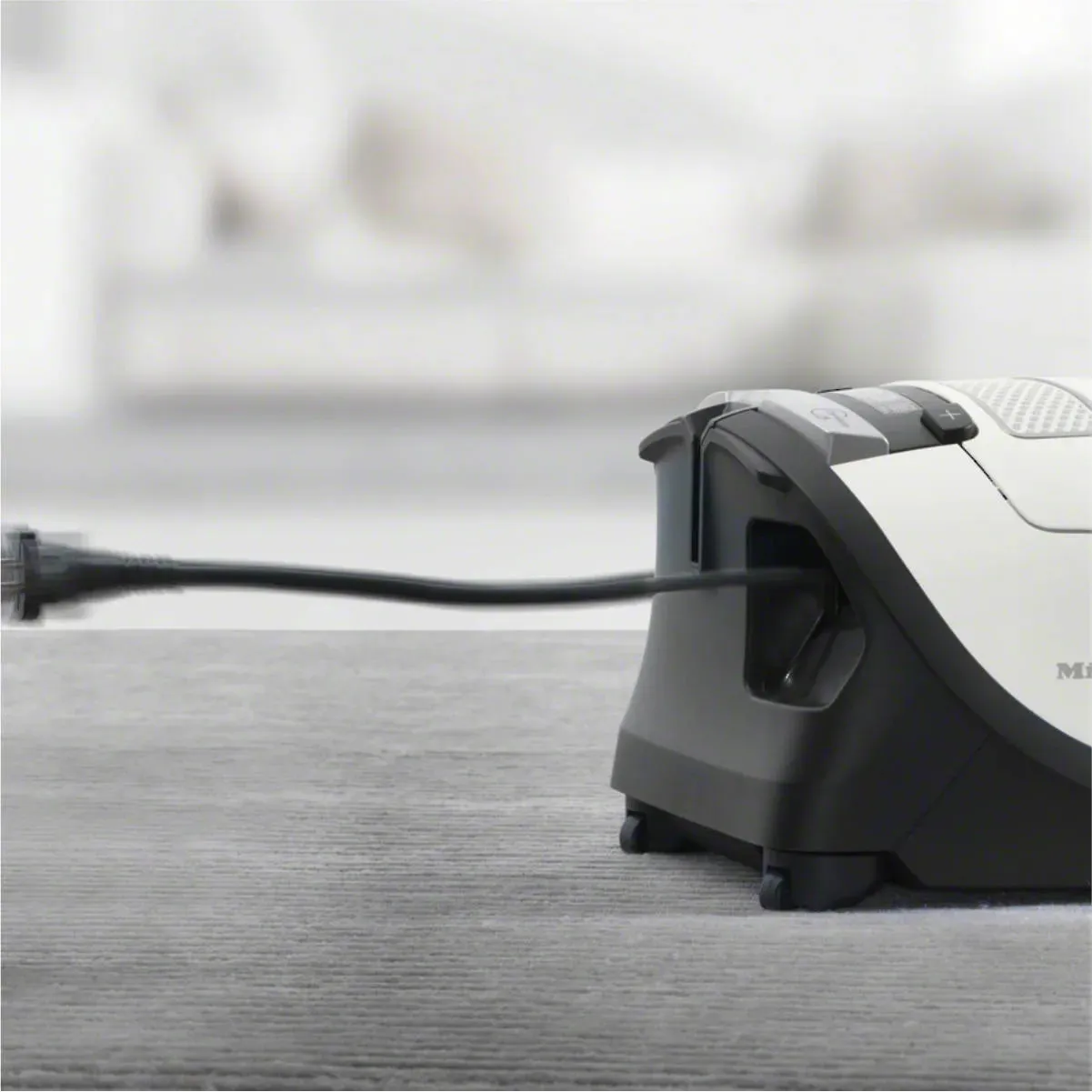 Miele Complete C3 Excellence Canister Vacuum Cleaner 41GDE039CDN (Lotus White)
