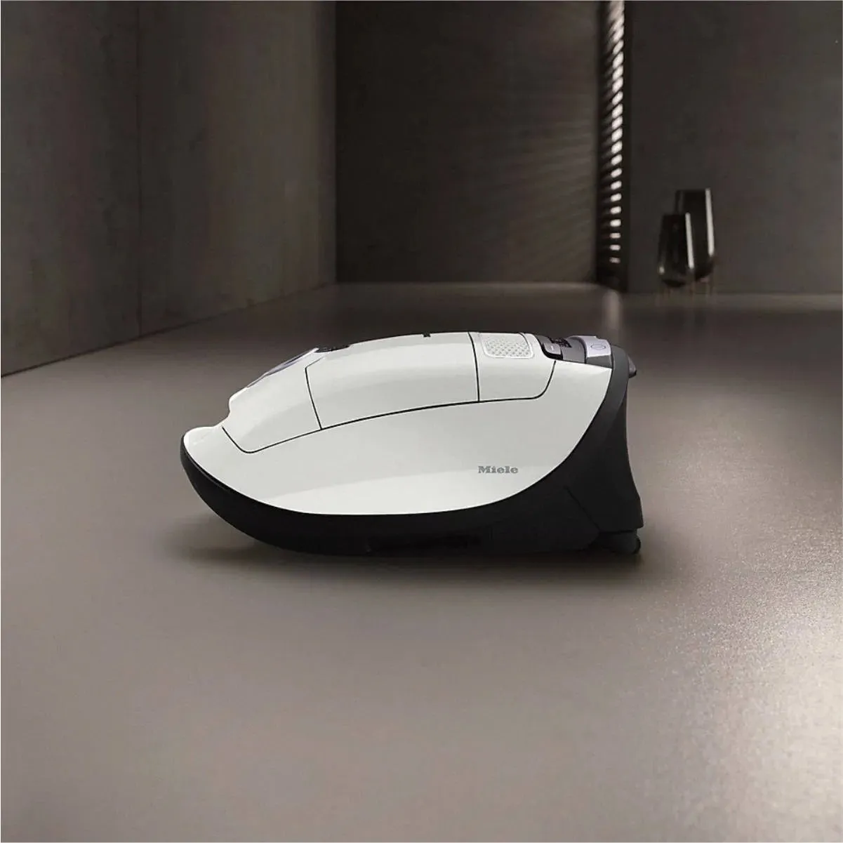 Miele Complete C3 Excellence Canister Vacuum Cleaner 41GDE039CDN (Lotus White)