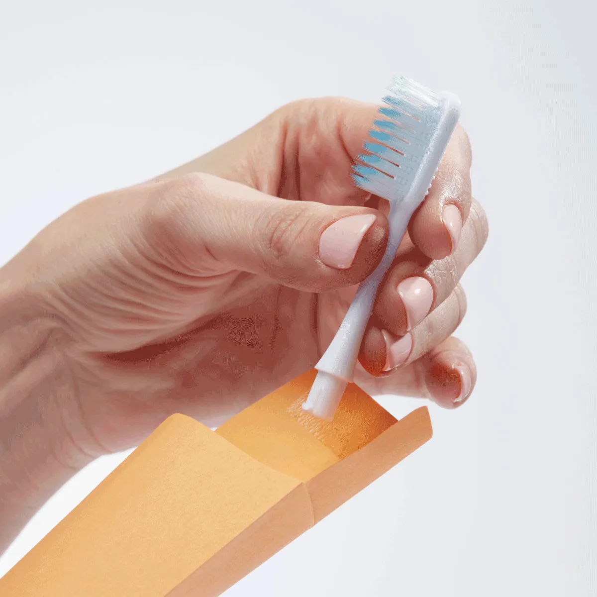 NADA - Kids Toothbrush & Replacement Heads