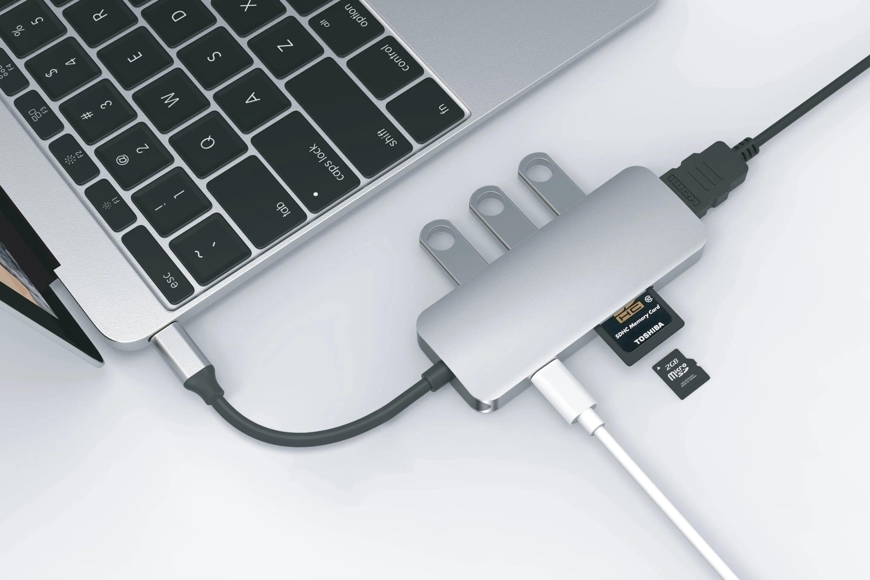 Nikkai USB-C Multiport Hub to 3x USB-A 3.0 / HDMI 4K / USB-C PD / SD & microSD Card Reader - Silver