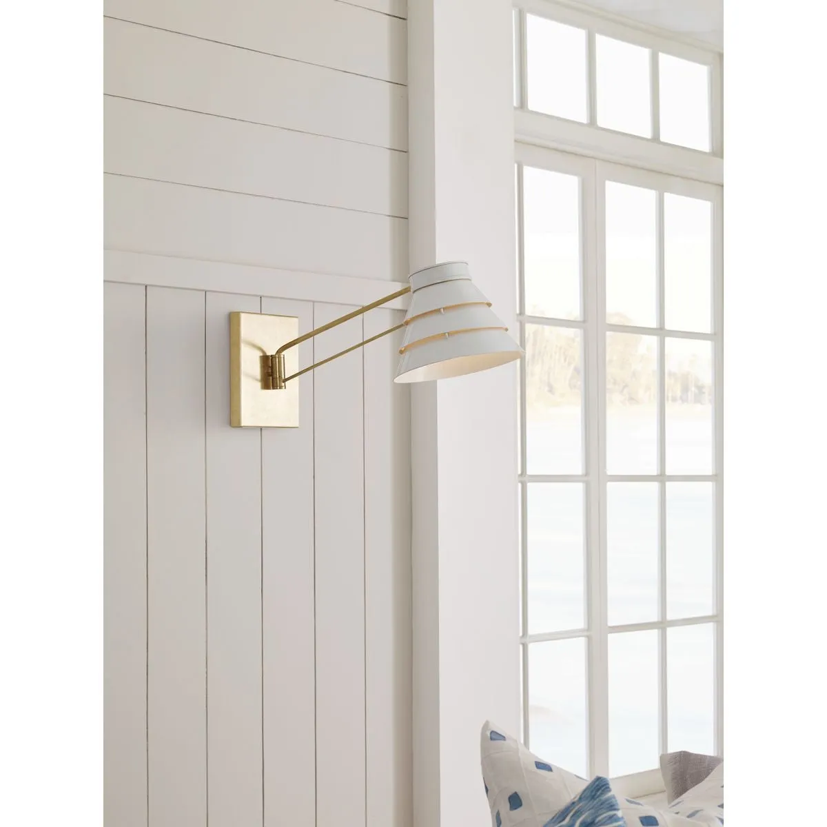 Progress P710070 Point Dume Onshore 1-lt Swing Arm Wall Light