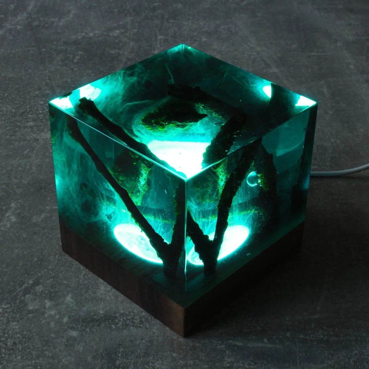 Underwater Ambient Light Cube