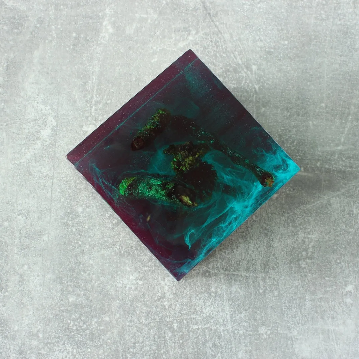 Underwater Ambient Light Cube