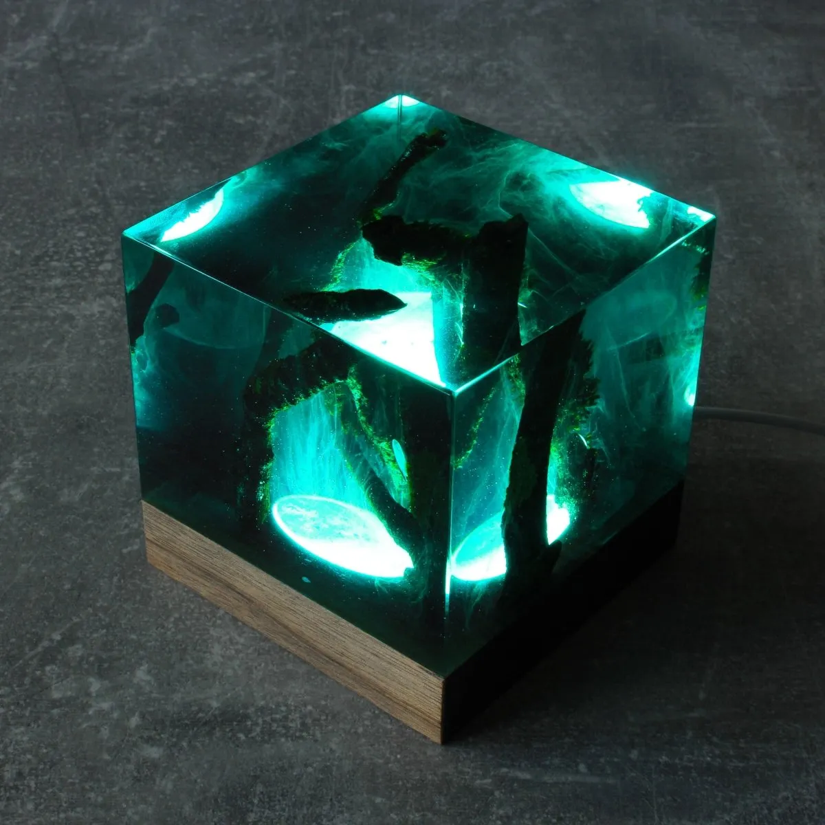 Underwater Ambient Light Cube