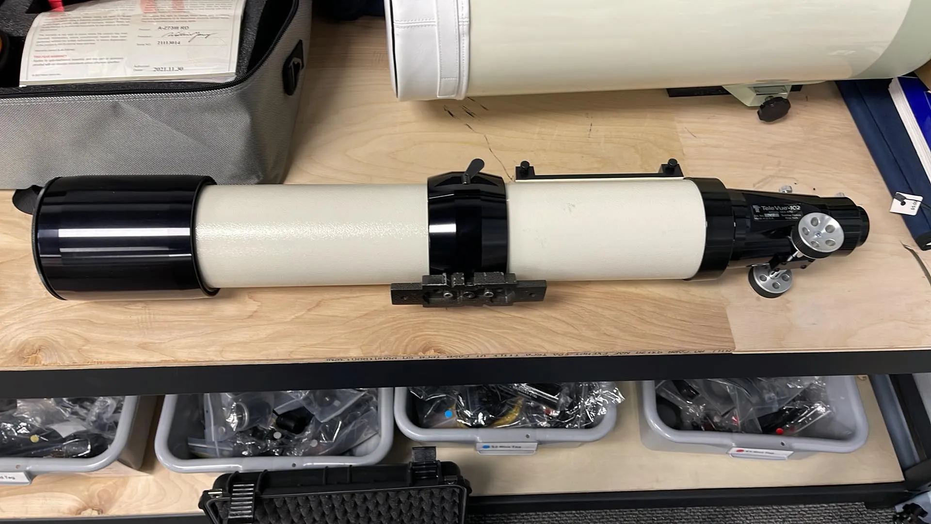 Used Tele Vue f/8.6 102 Apo Refractor, w/clamshell hard case, TV diagonal, Vixen dovetail