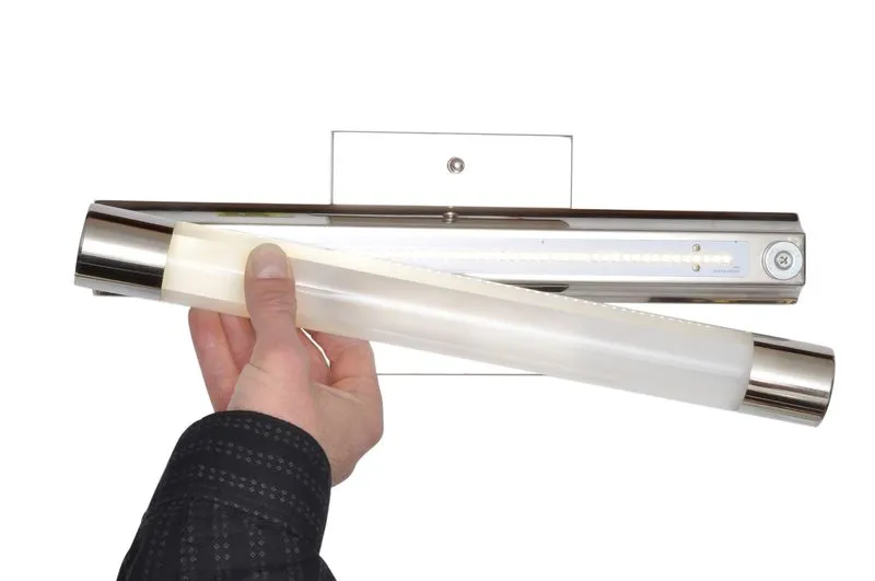 Wand Vanity Light