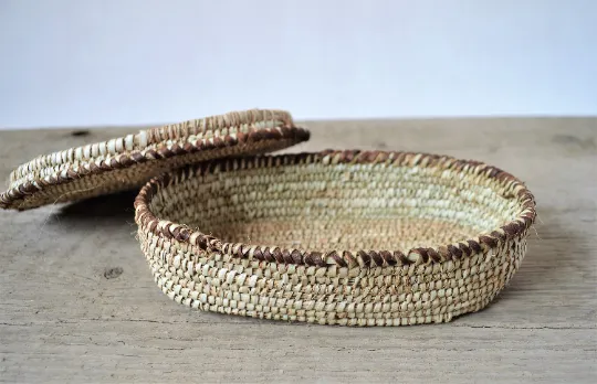 Woven jewelry box, Straw jewelry box