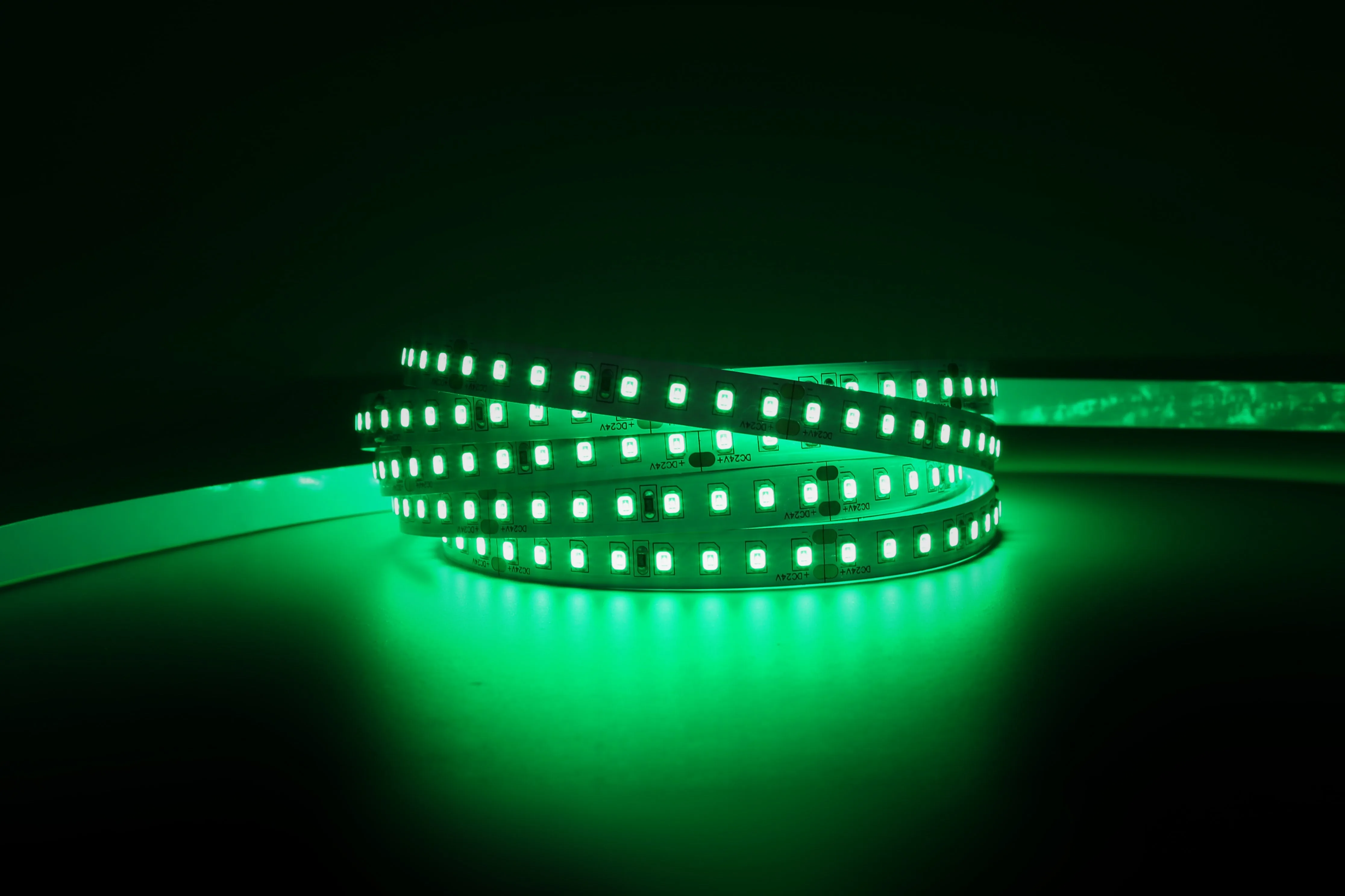 YUJILEDS® Green LED Flexible Strip -128 LEDs/m - 5m/Reel